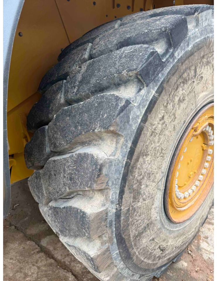 Wheel loader CAT 980