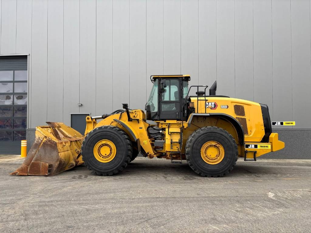 Wheel loader CAT 980