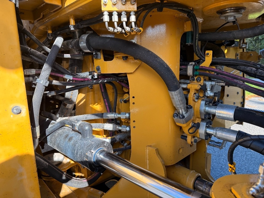 Wheel loader CAT 980