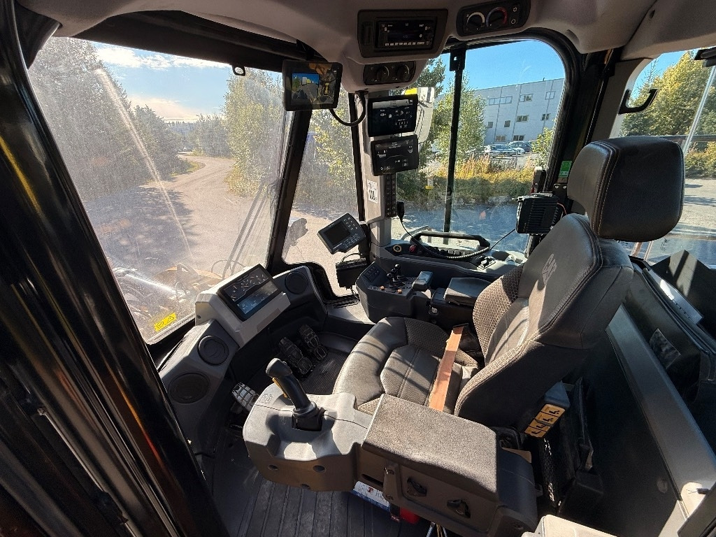 Wheel loader CAT 980