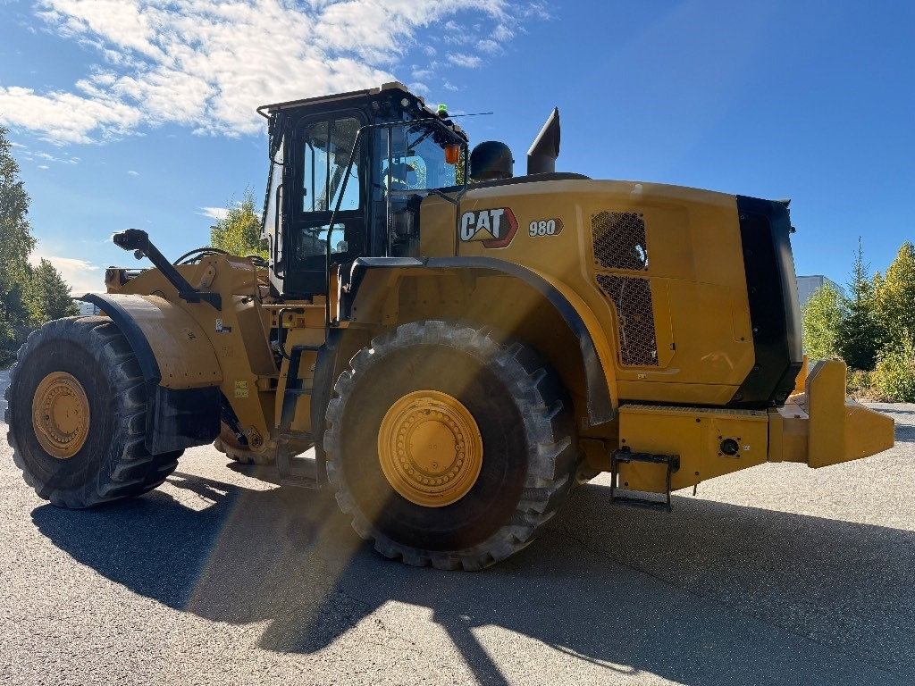 Wheel loader CAT 980