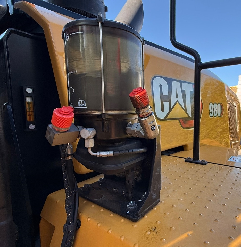 Wheel loader CAT 980
