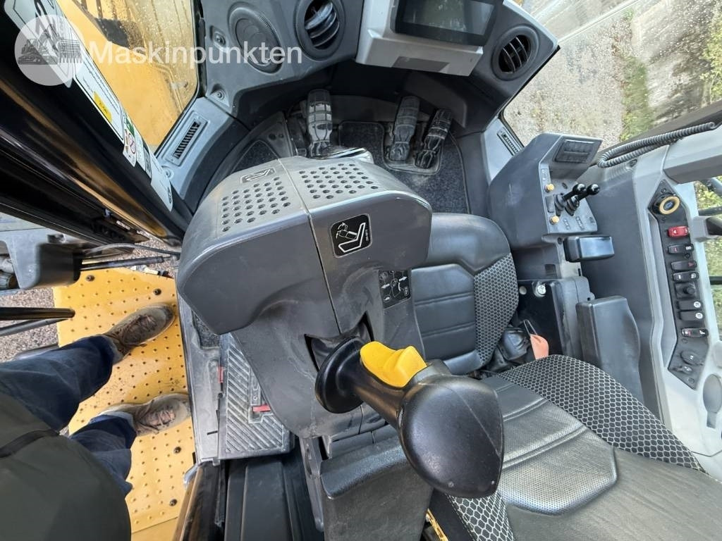 Wheel loader CAT 980