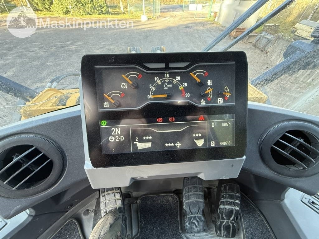 Wheel loader CAT 980