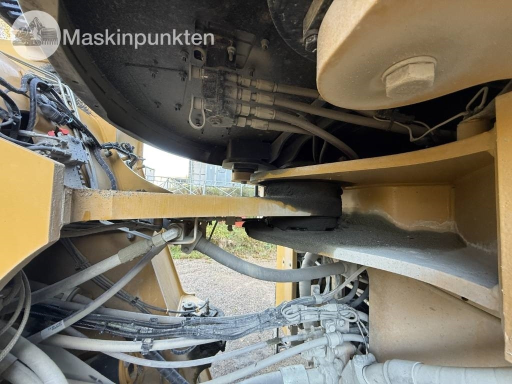 Wheel loader CAT 980