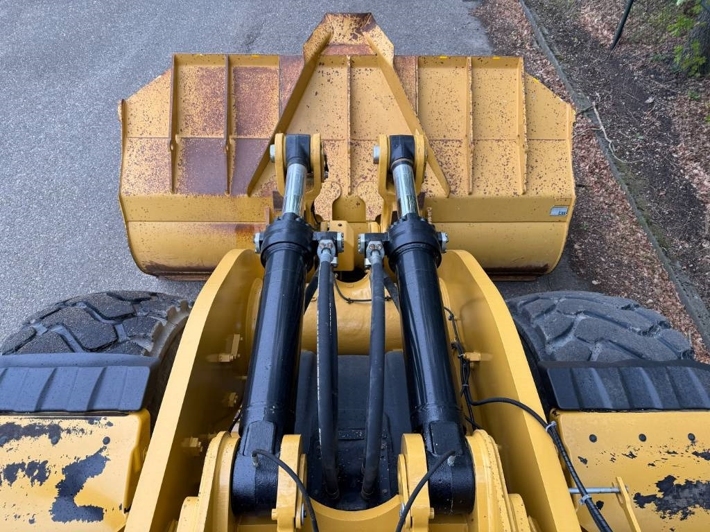 Wheel loader CAT 980M