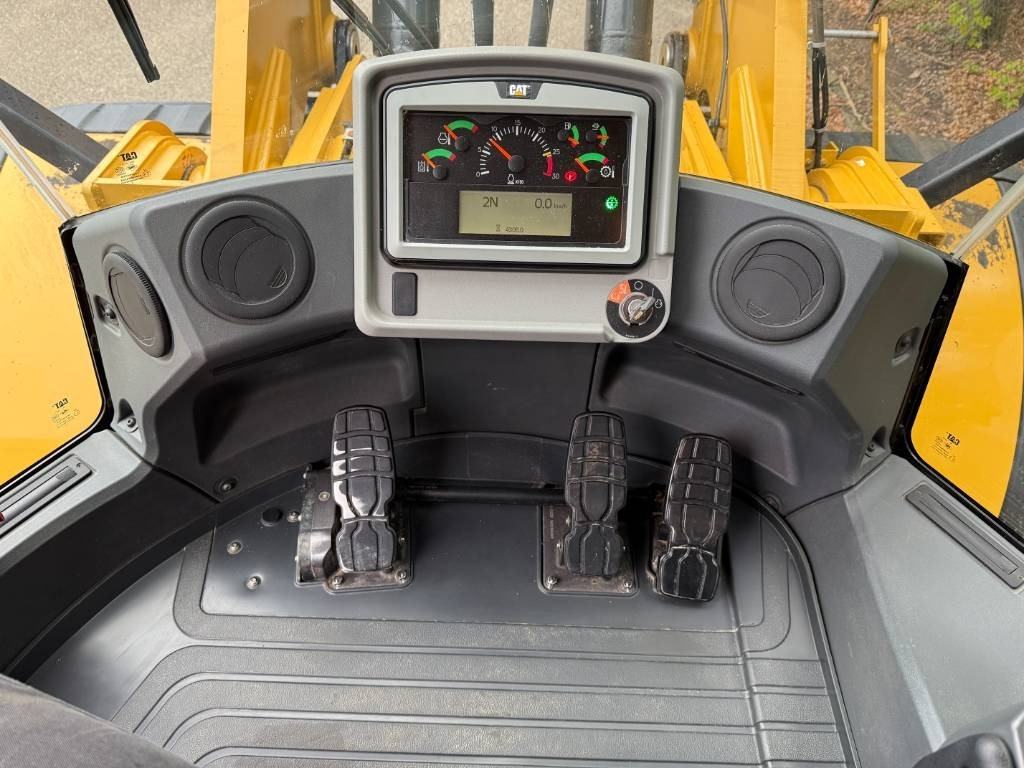 Wheel loader CAT 980M