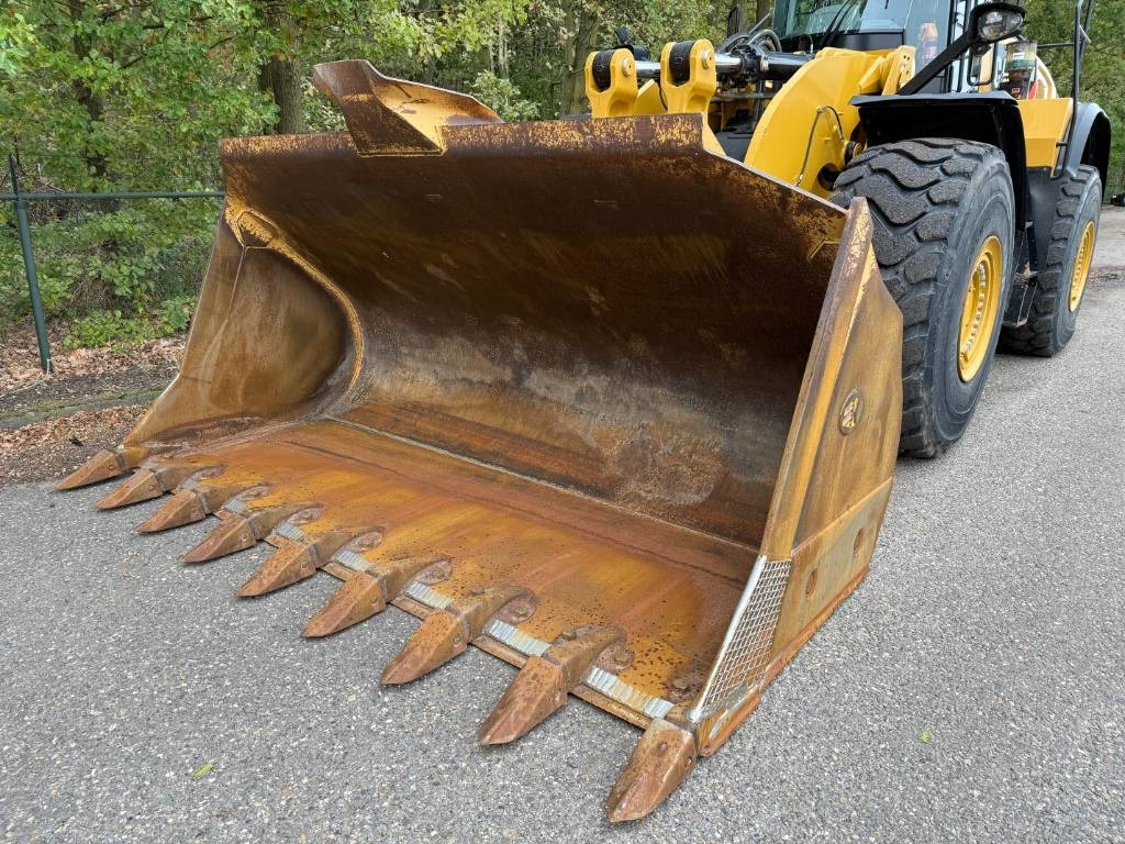 Wheel loader CAT 980M