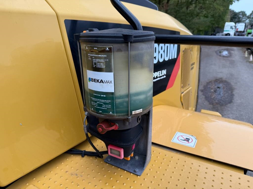 Wheel loader CAT 980M