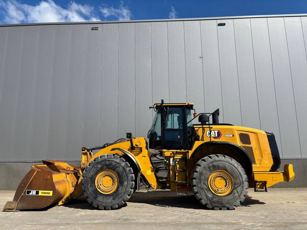 Wheel loader CAT 980 M