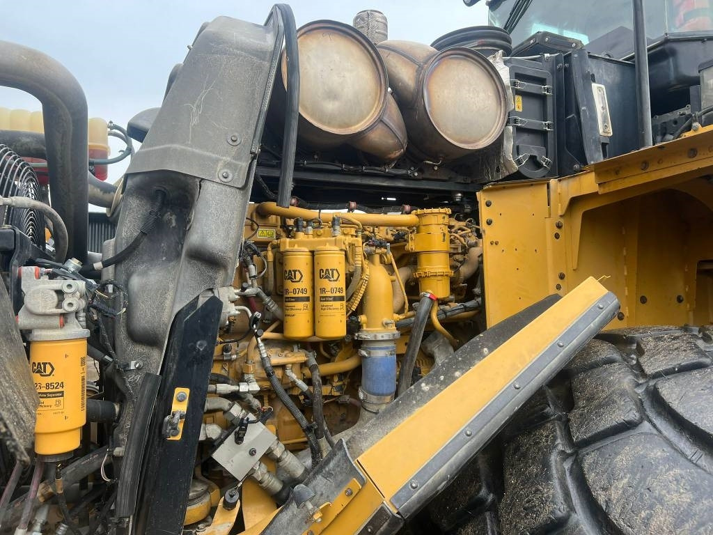 Wheel loader CAT 980 M