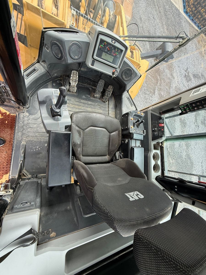 Wheel loader CAT 980 M