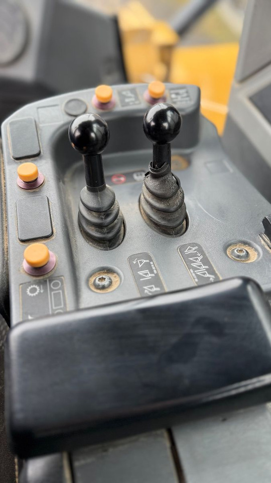 Wheel loader CAT 980 M