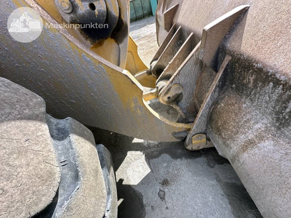 Wheel loader CAT 980 M