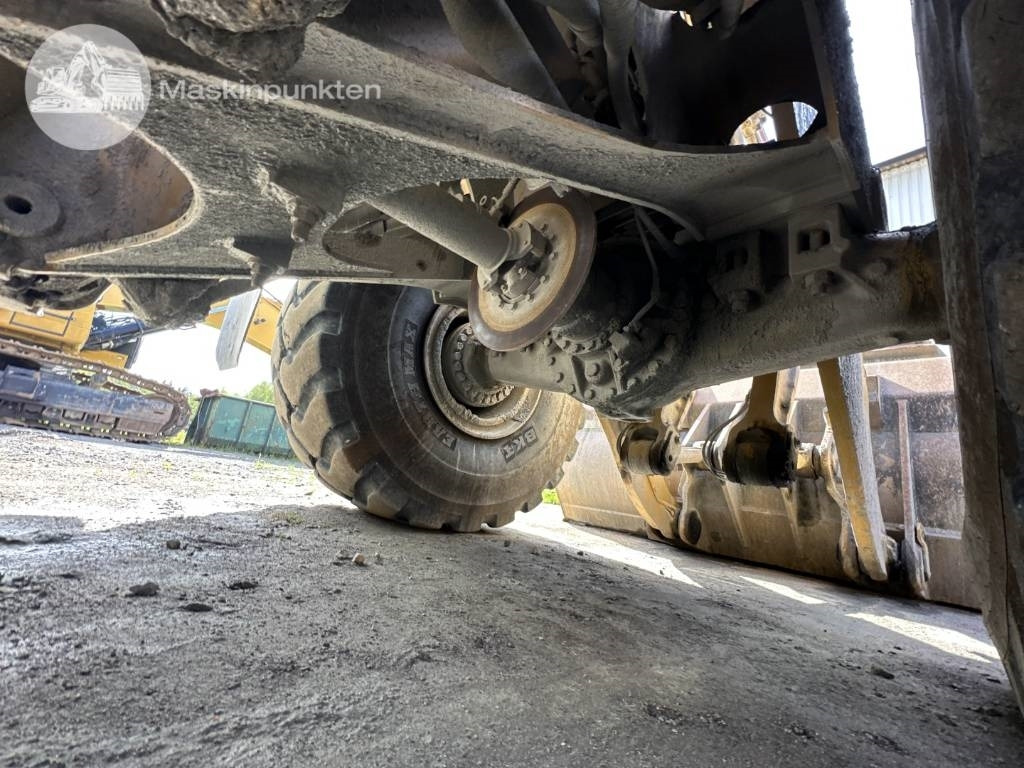 Wheel loader CAT 980 M