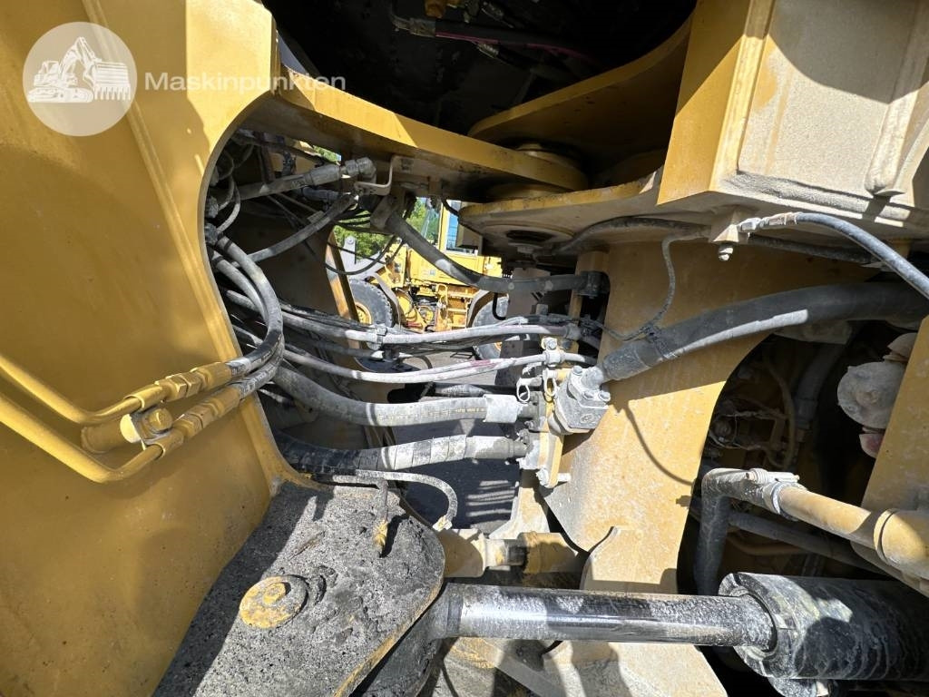 Wheel loader CAT 980 M