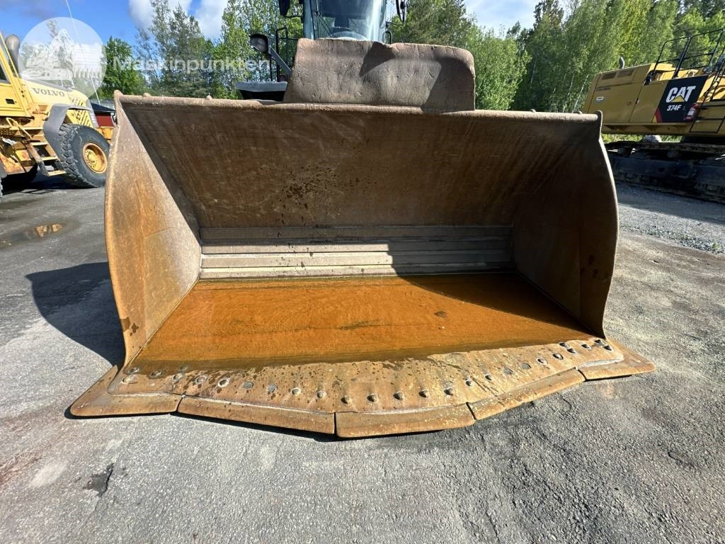 Wheel loader CAT 980 M