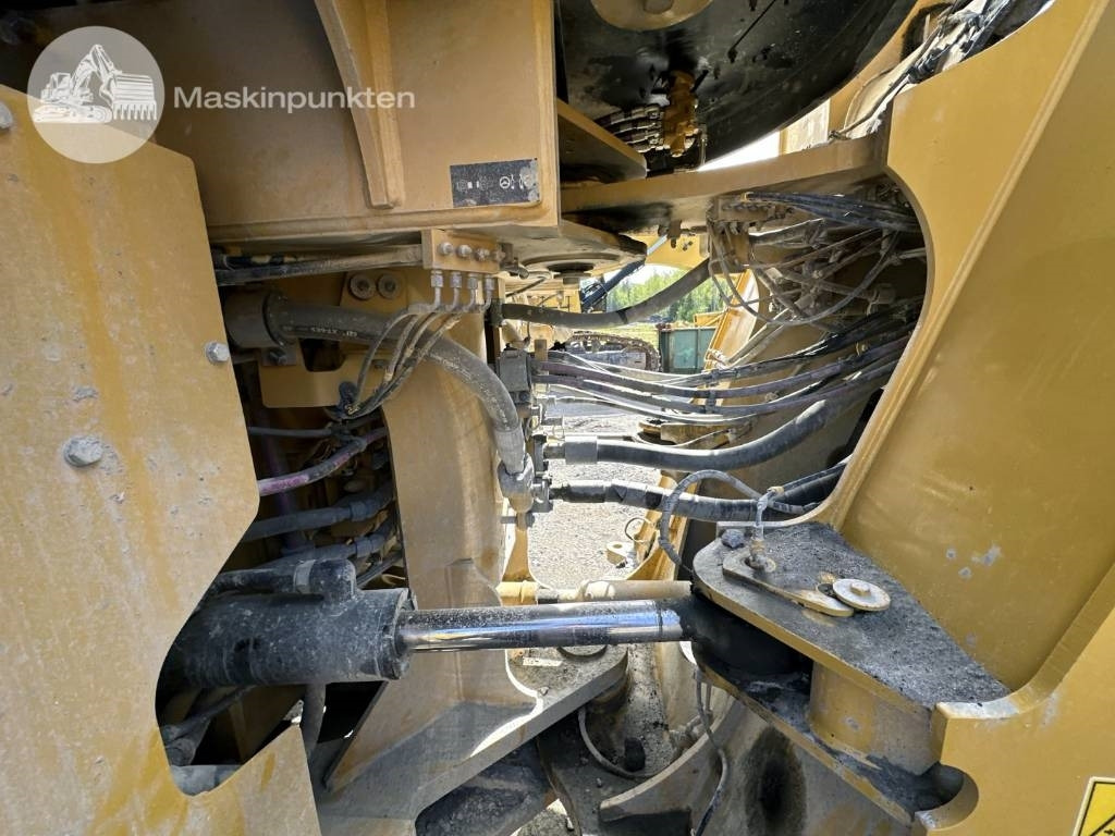 Wheel loader CAT 980 M