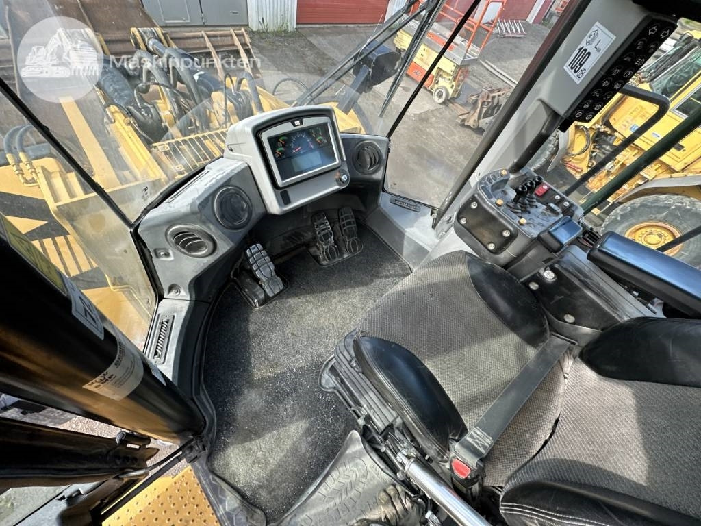 Wheel loader CAT 980 M