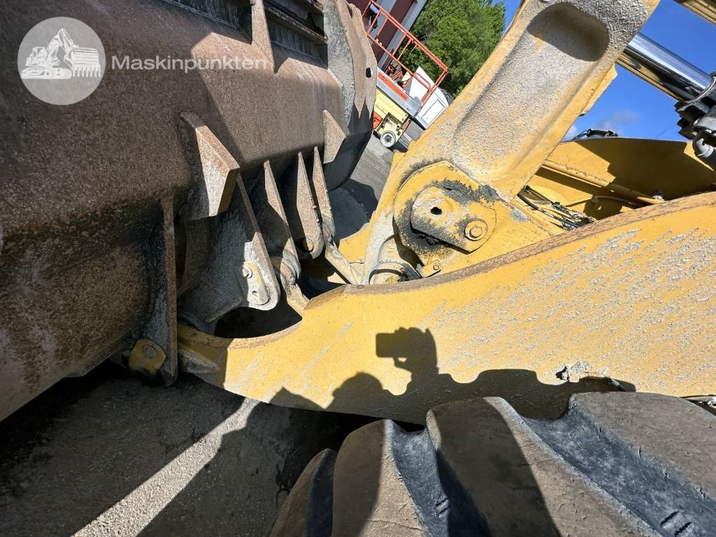 Wheel loader CAT 980 M