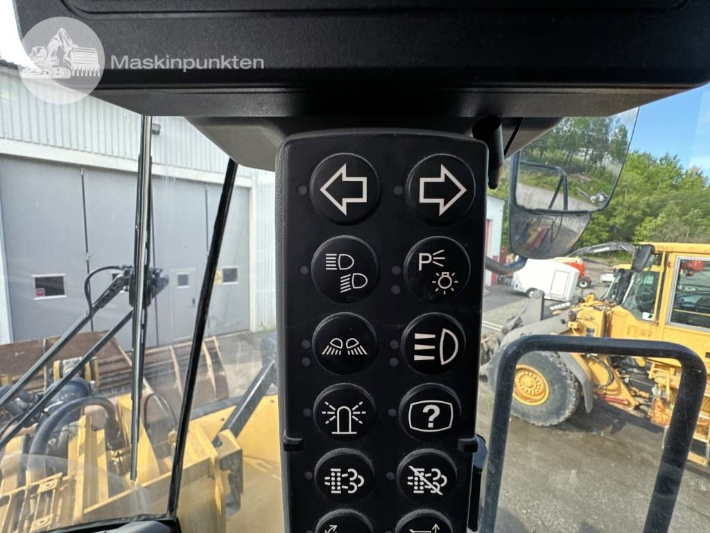 Wheel loader CAT 980 M