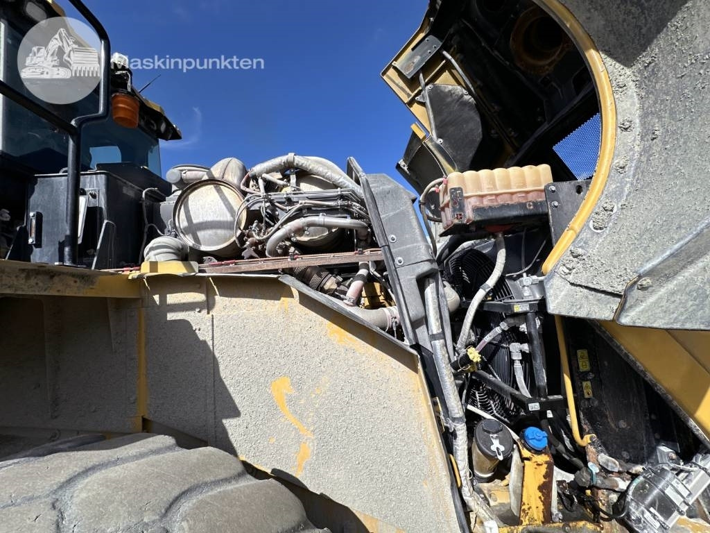 Wheel loader CAT 980 M