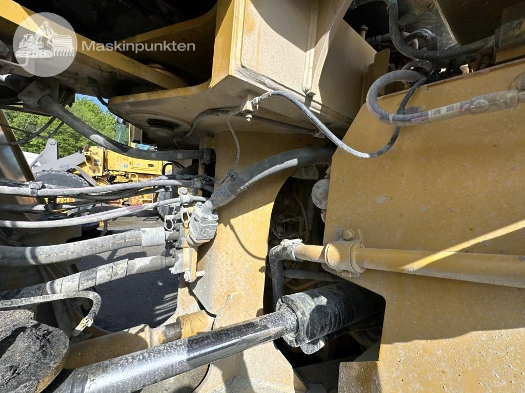 Wheel loader CAT 980 M