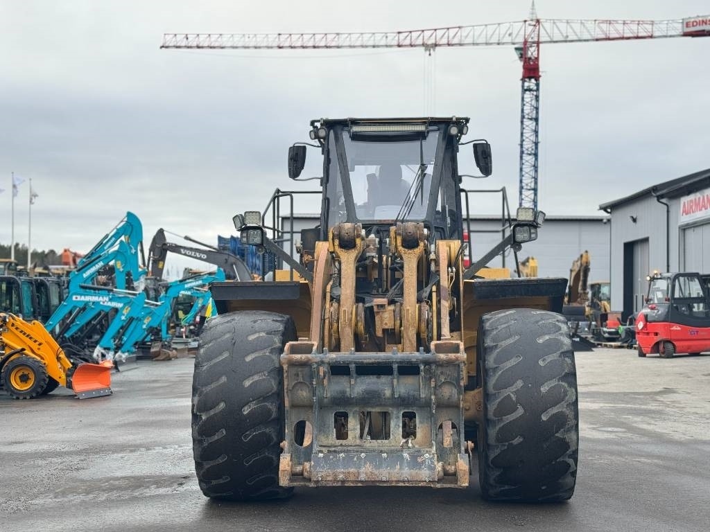 Wheel loader CAT 980 M