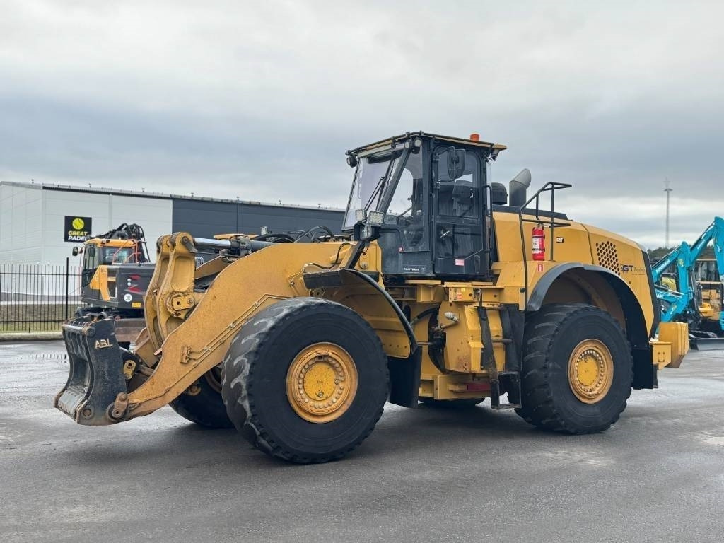 Wheel loader CAT 980 M