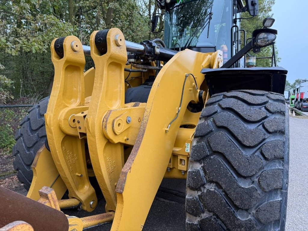 Wheel loader CAT 980 M LOW HOURS DEALER MACHINE