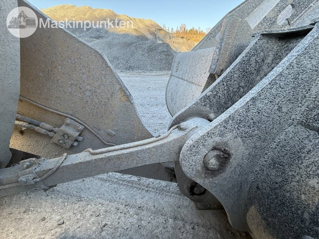 Wheel loader CAT 982 M