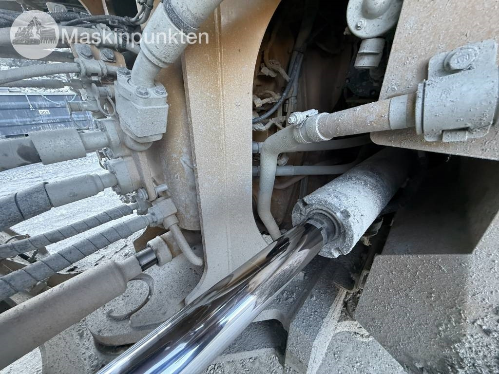 Wheel loader CAT 982 M