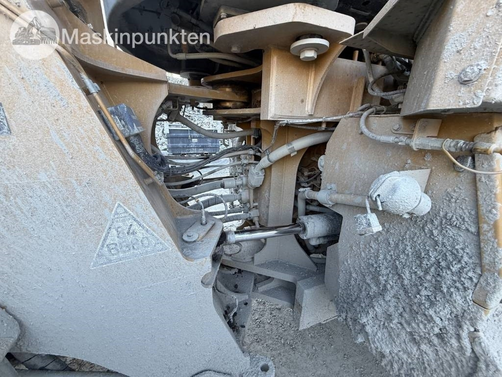 Wheel loader CAT 982 M