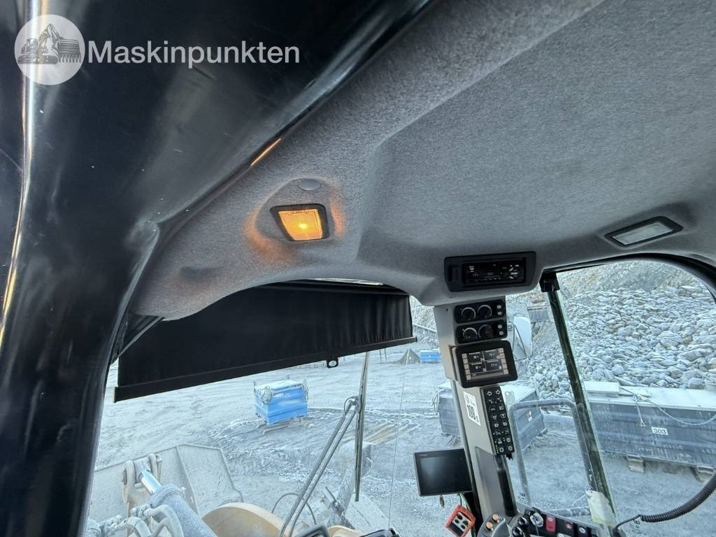 Wheel loader CAT 982 M