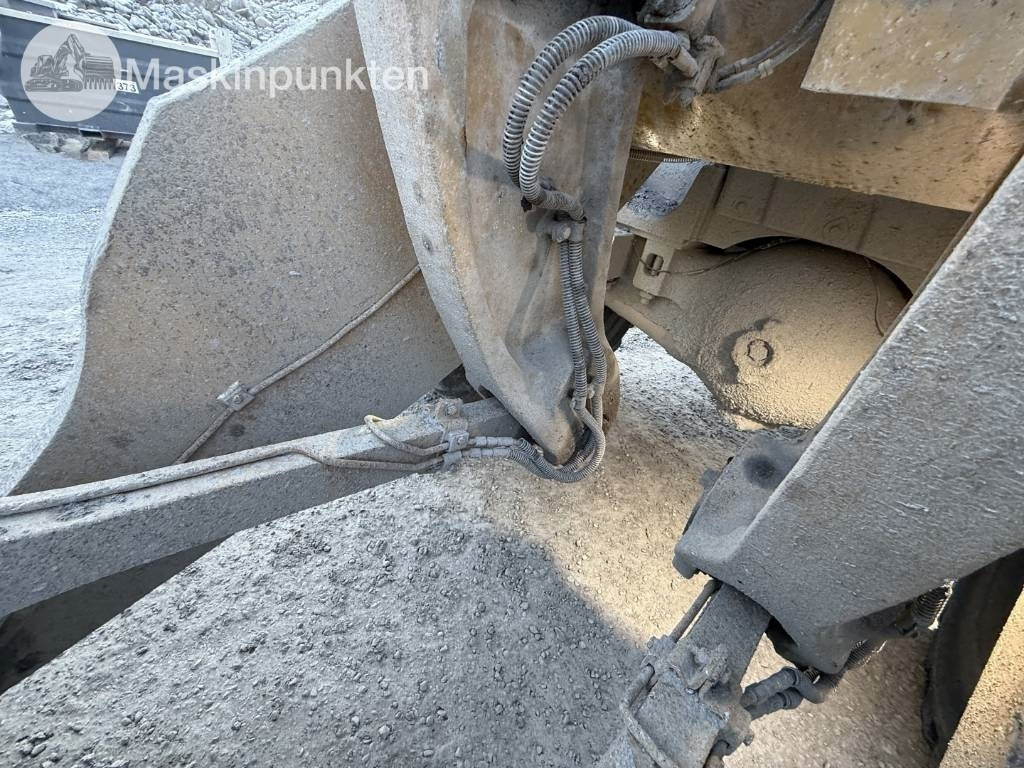 Wheel loader CAT 982 M