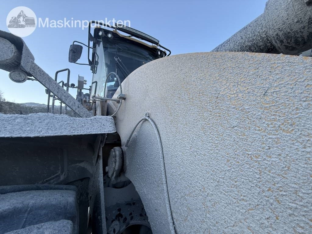 Wheel loader CAT 982 M