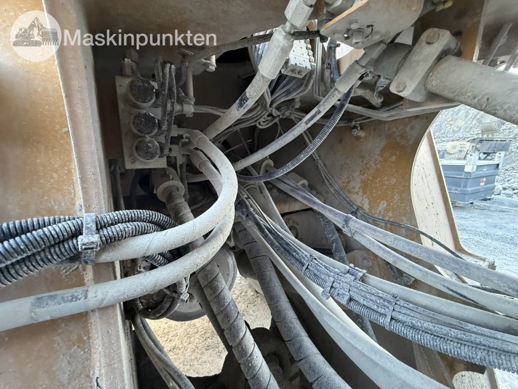 Wheel loader CAT 982 M