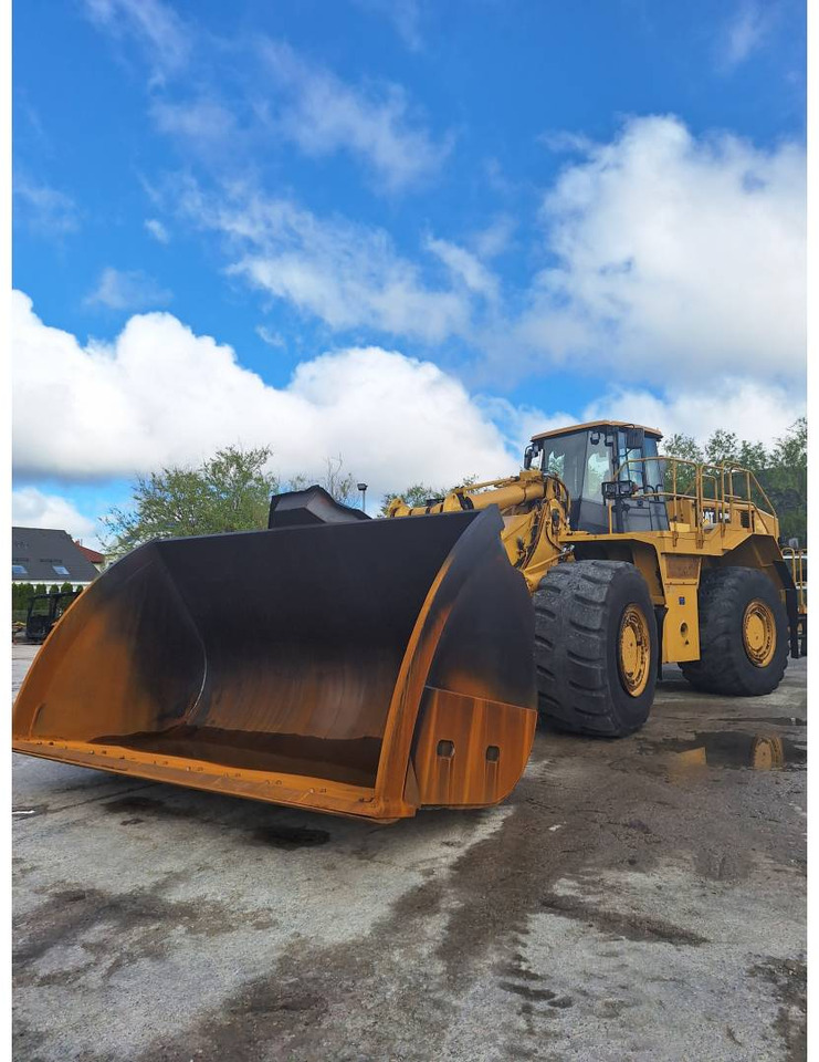 Wheel loader CAT 988H