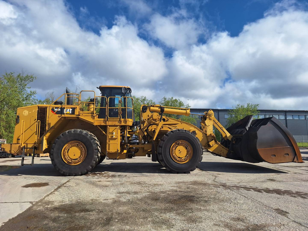 Wheel loader CAT 988H