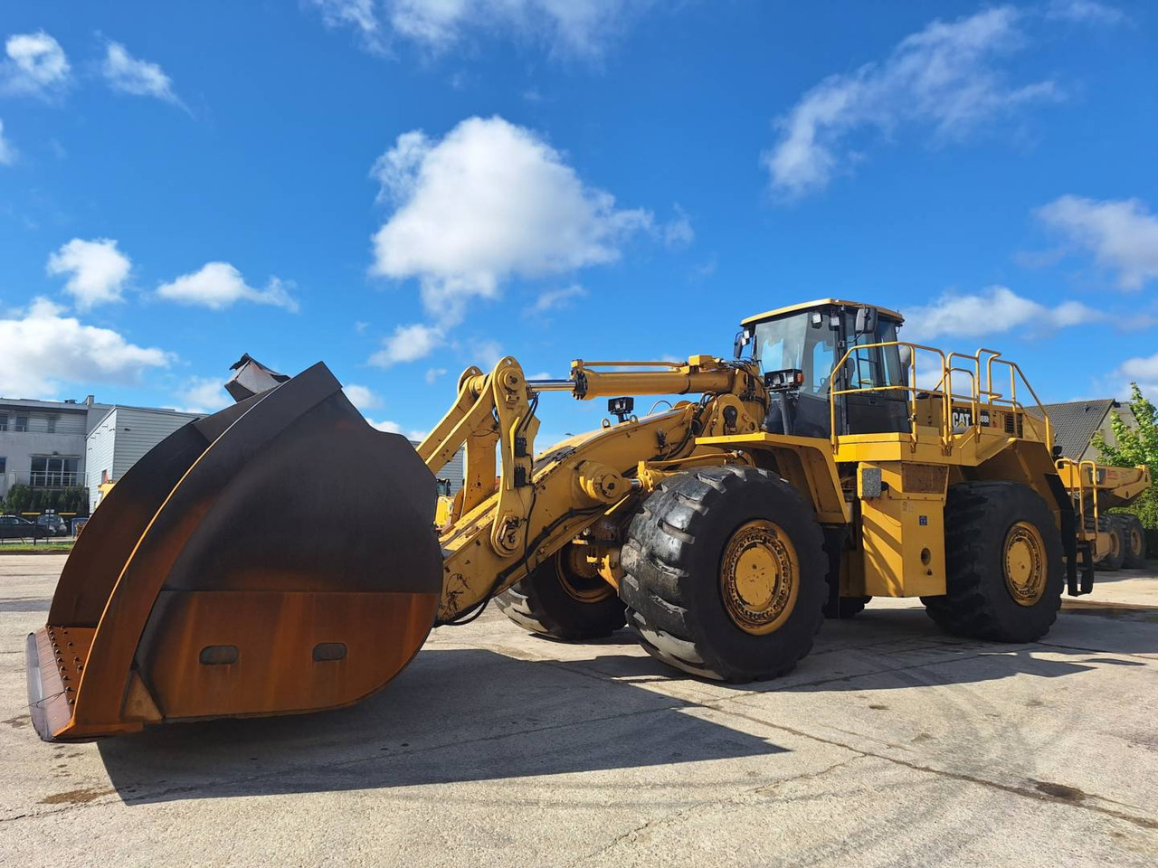 Wheel loader CAT 988H