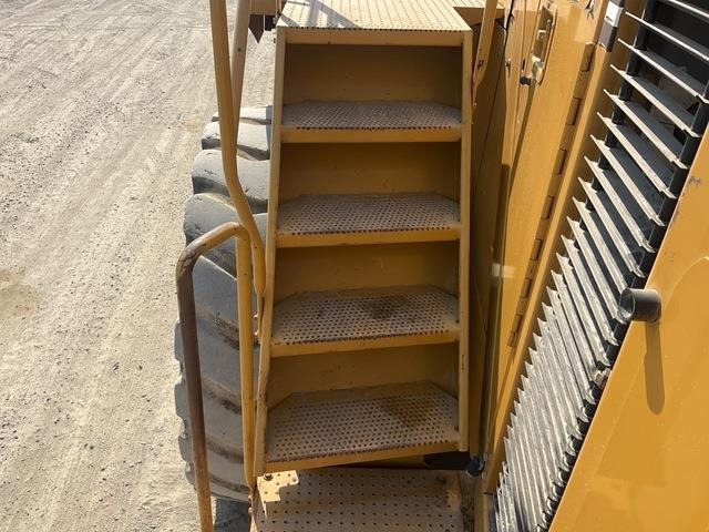 Wheel loader CAT 988H