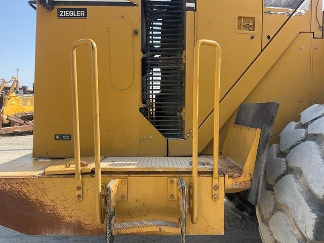 Wheel loader CAT 988H