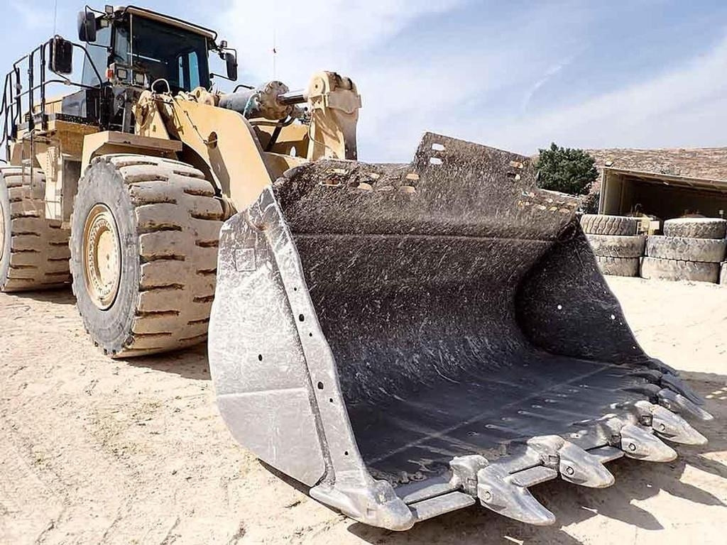 Wheel loader CAT 988K