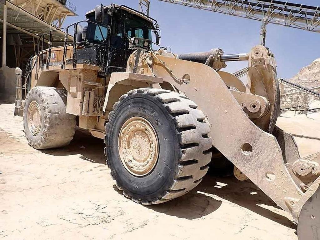 Wheel loader CAT 988K