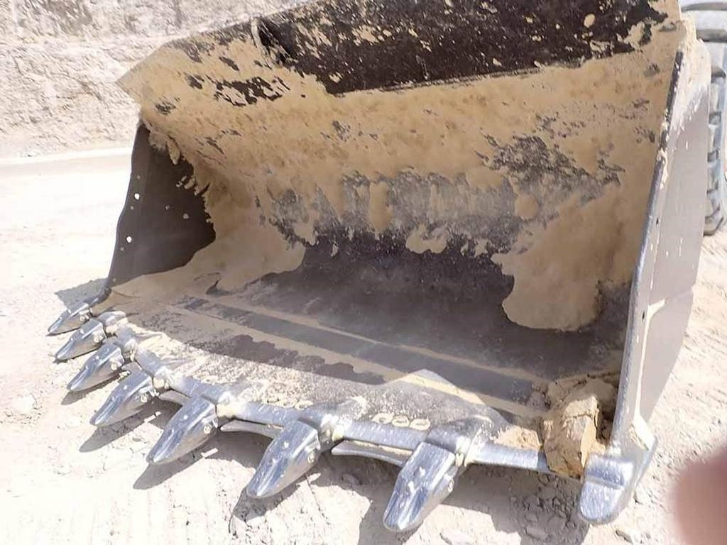 Wheel loader CAT 988K