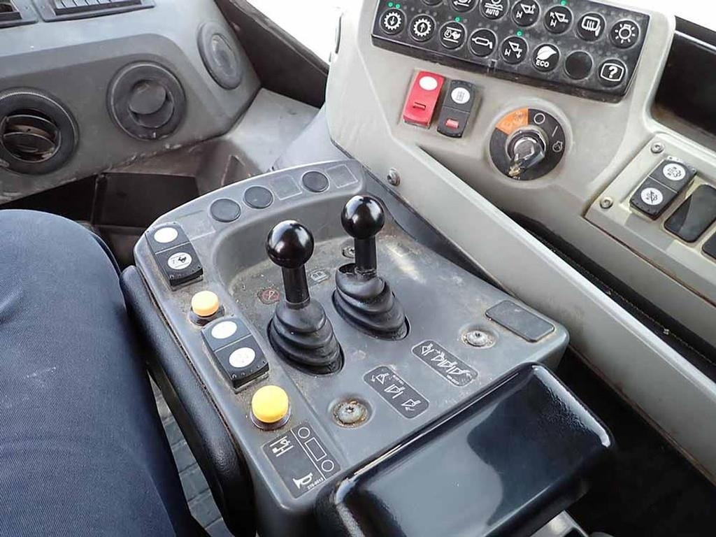 Wheel loader CAT 988K