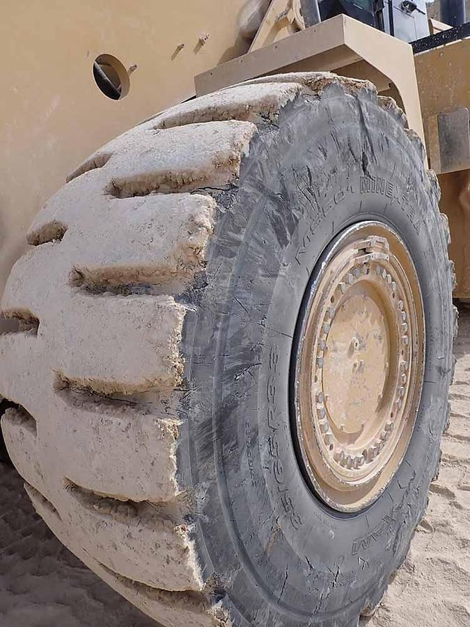 Wheel loader CAT 988K