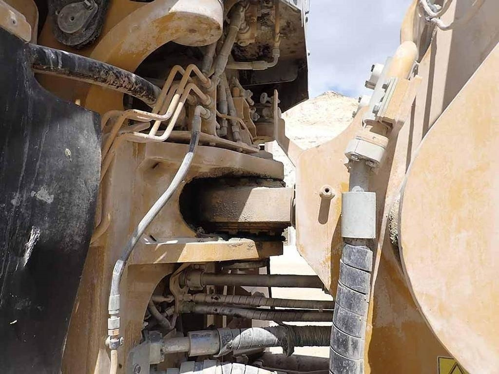 Wheel loader CAT 988K