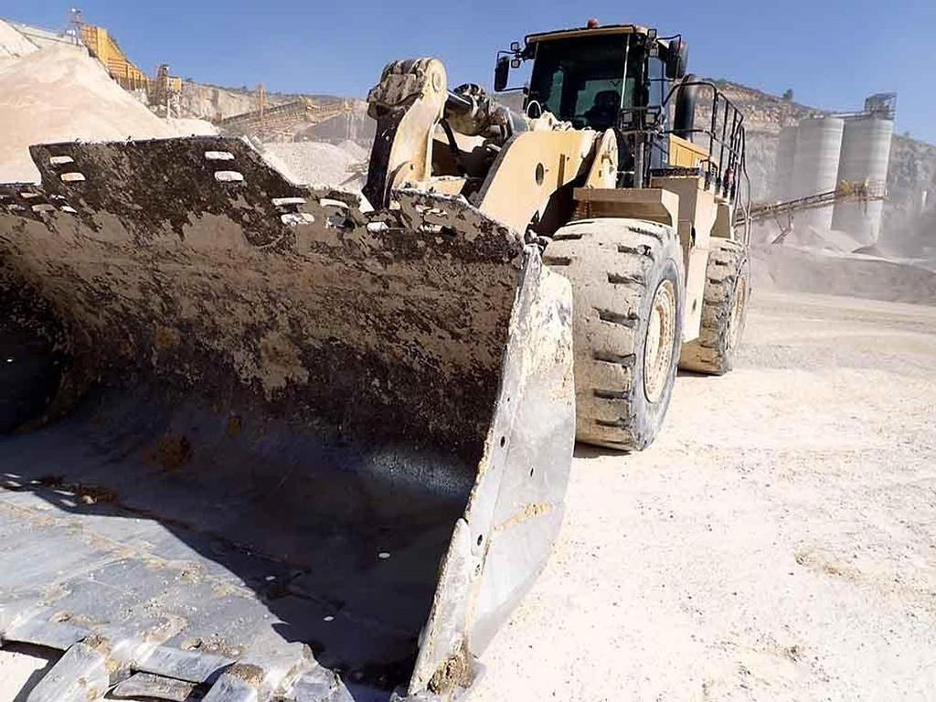 Wheel loader CAT 988K