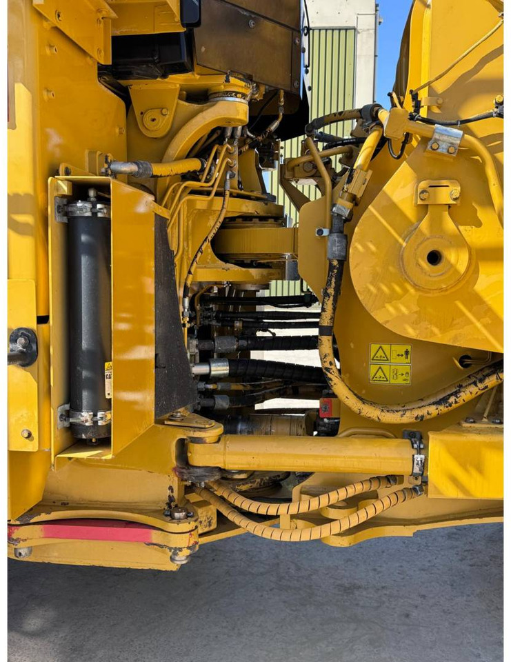 Wheel loader CAT 988K